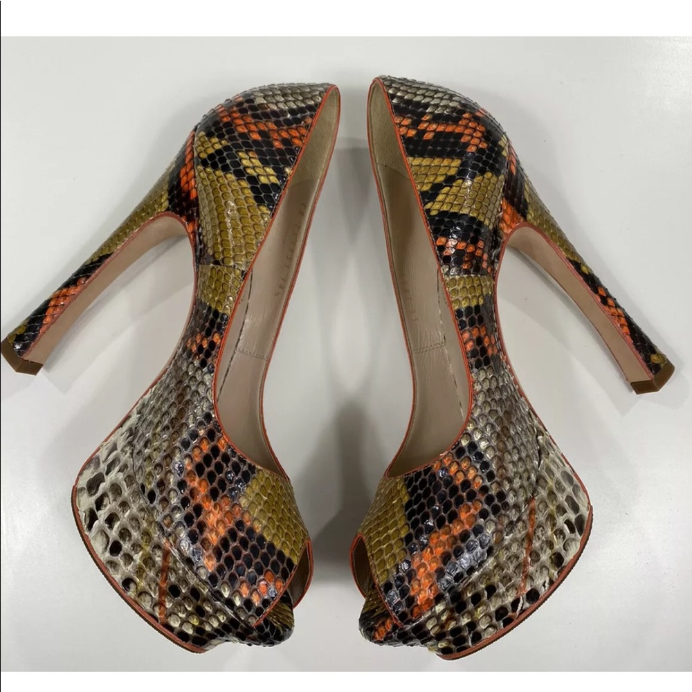 Yves Saint Laurent Palais Python Platform Pump 8.5 - image 5